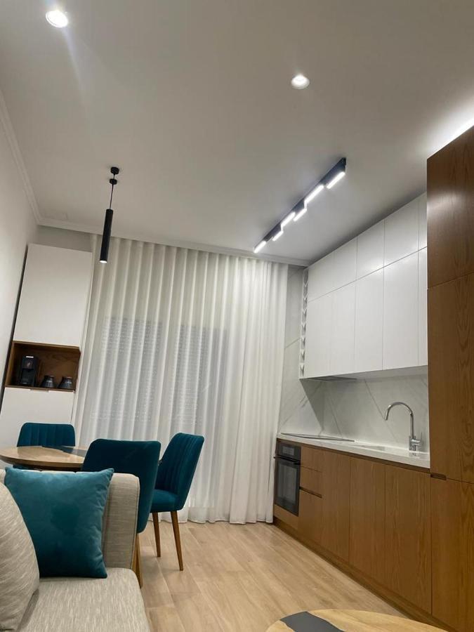 City Center Apartment Kafe Flora Тирана Екстер'єр фото