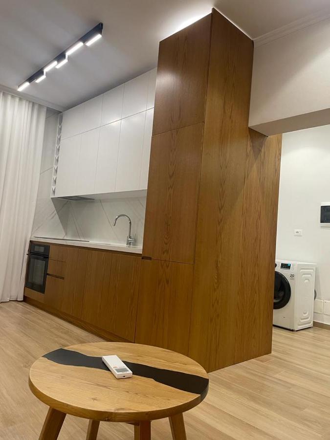 City Center Apartment Kafe Flora Тирана Екстер'єр фото